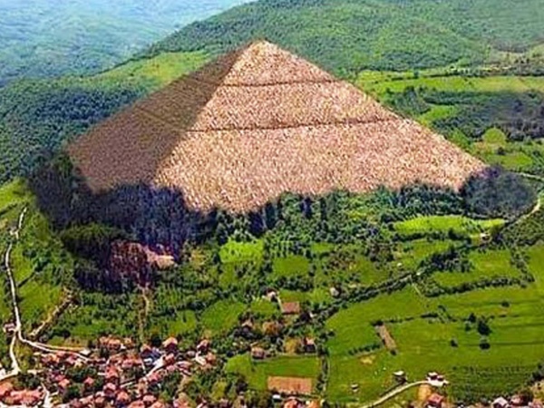 Kurse & Seminare pyramide 01